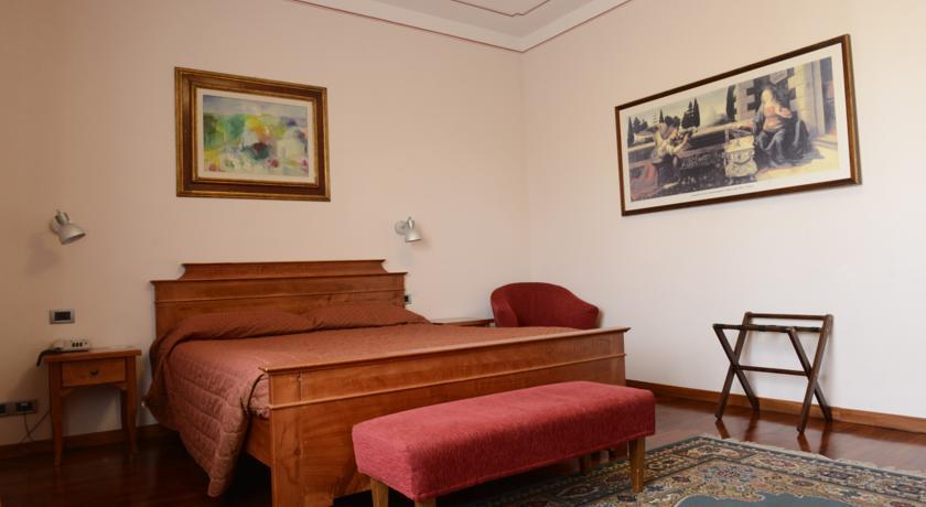 Hotel Rutiliano П'єнца Екстер'єр фото